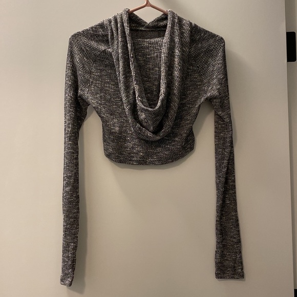 Gymshark Slounge Crop Top - Picture 4 of 5